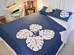 CENTURY BED & CURTAIN